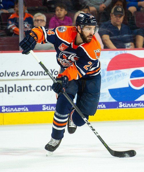 Marblehead's Kulevich back home waiting to hopefully resume play in AHL this season